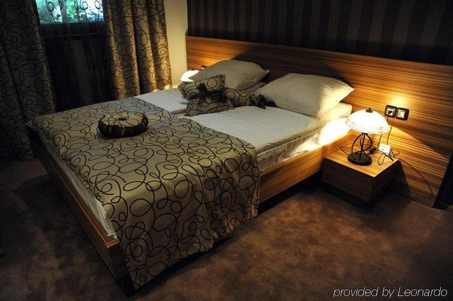 Hotel Alem Saraievo Quarto foto